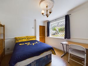 Photo 18- click for photo gallery